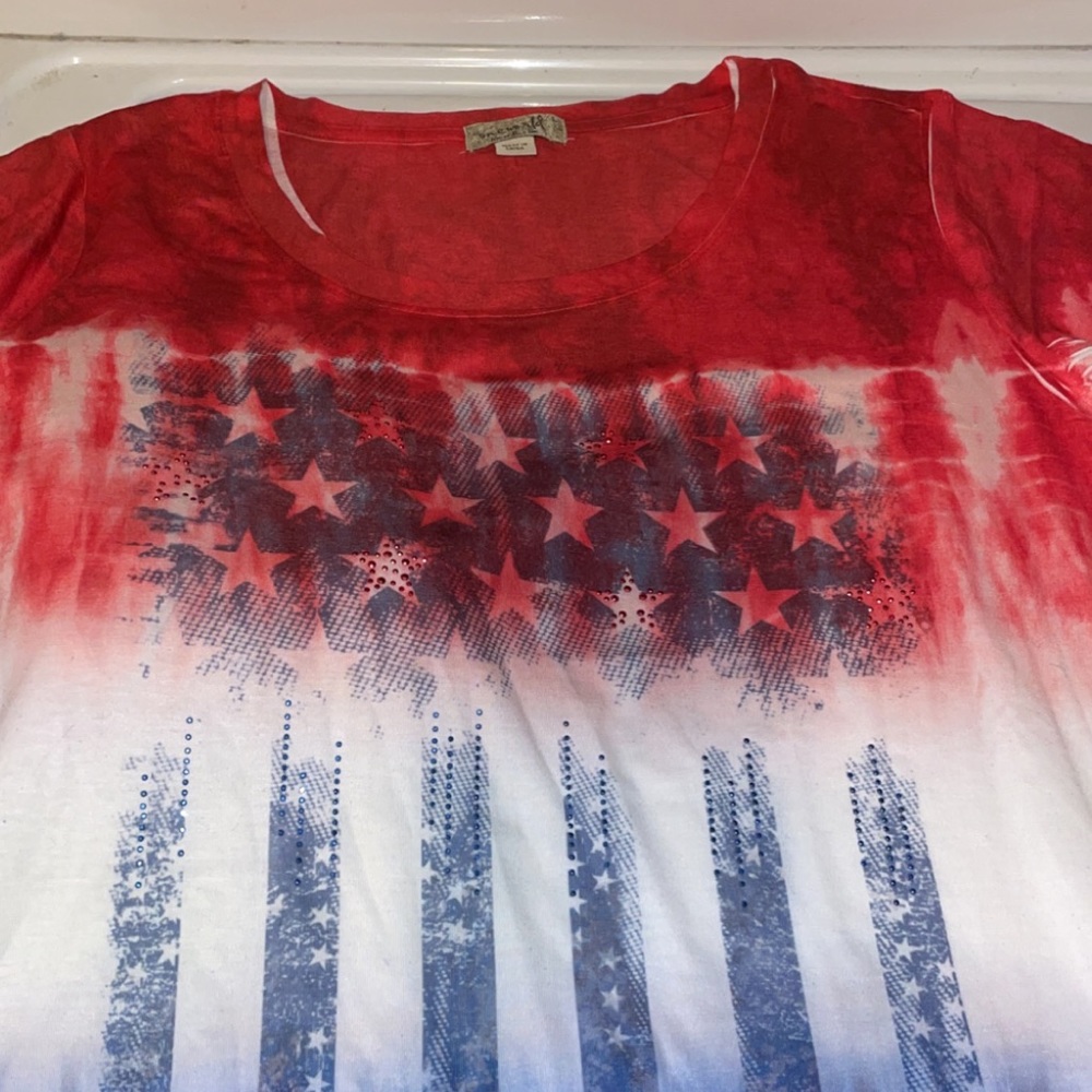 Womens shirt and tank bundle